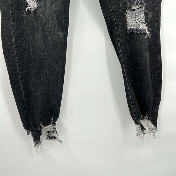 Judy Blue Black‎ Skinny Fit Distressed Jeans Women's 20W JB84169 Button Fly - Picture 4 of 8